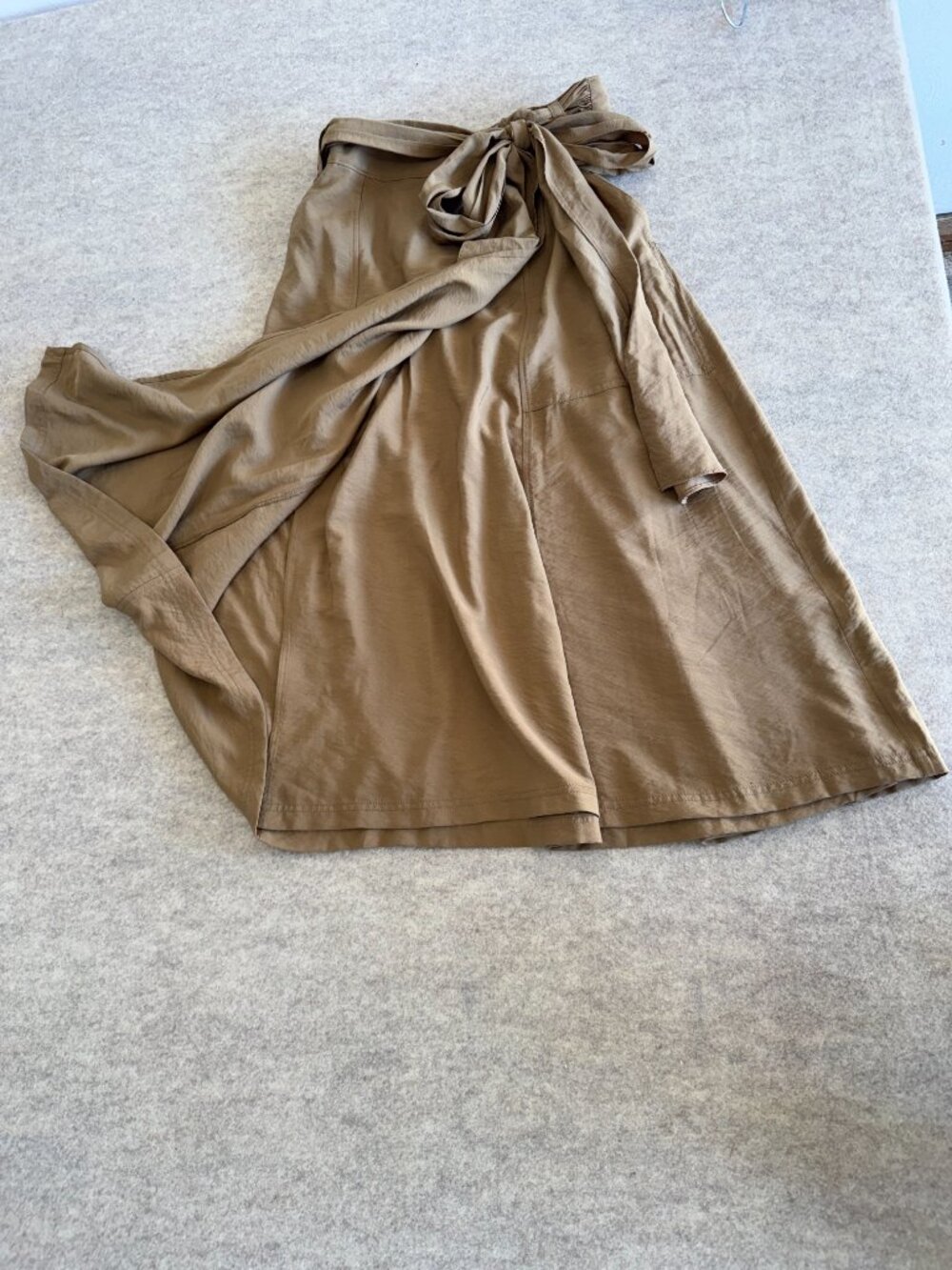 Banana Republic Khaki Wrap Midi Skirt Tie Waist A Line Utility Size 6 - Picture 8 of 8